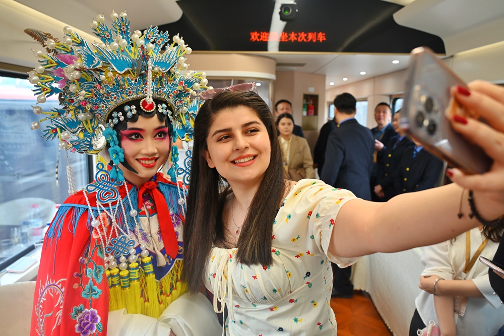 旅游3   微信图片_20250409164549.jpg